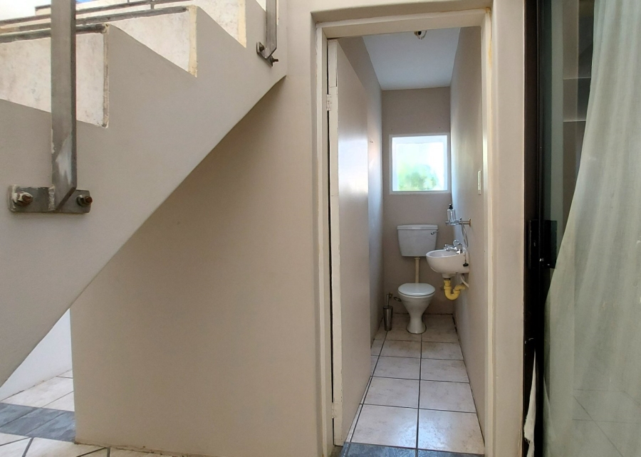 9 Bedroom Property for Sale in Montclair Western Cape